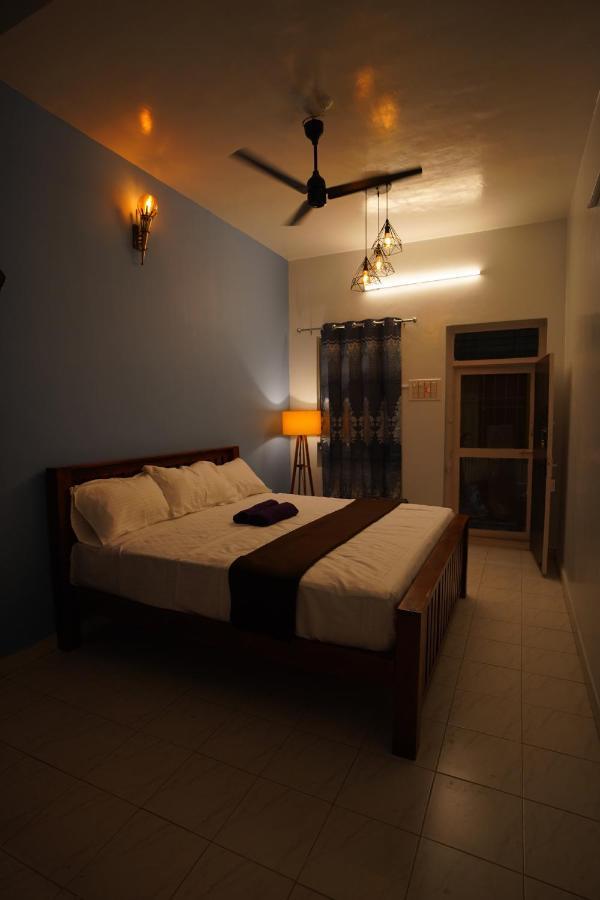 Omkara - The Fives Guest House Tiruvannamalai Exterior photo