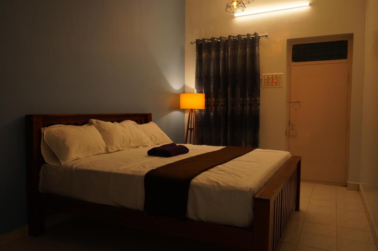 Omkara - The Fives Guest House Tiruvannamalai Exterior photo