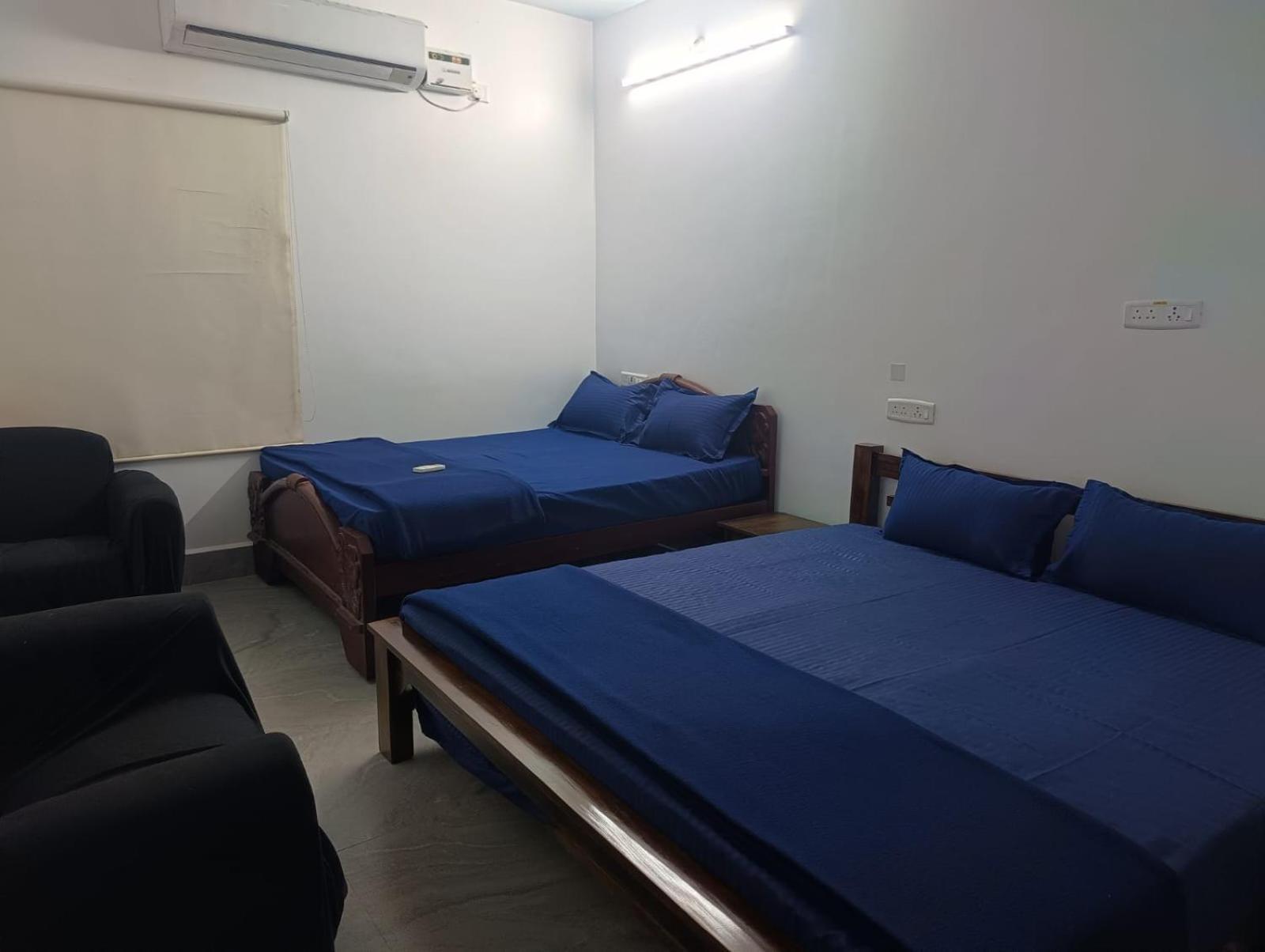 Omkara - The Fives Guest House Tiruvannamalai Exterior photo